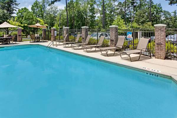 Pool - Wingate by Wyndham North Charleston - I-26, Exit 205B