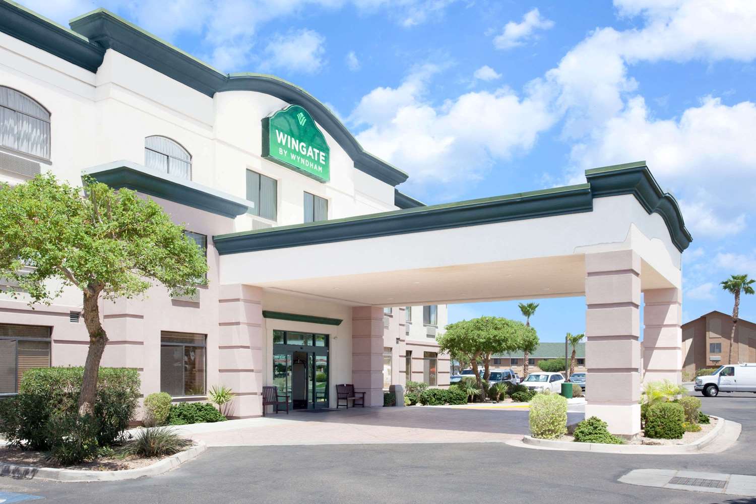 Wingate by Wyndham Hotel Yuma, AZ See Discounts