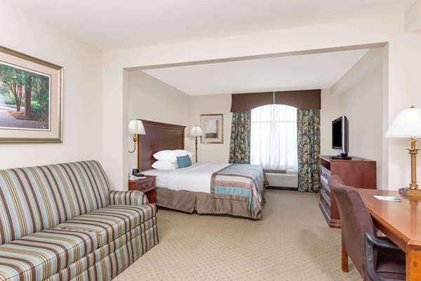  - Wingate by Wyndham Lexington -  I-20, Exit 61