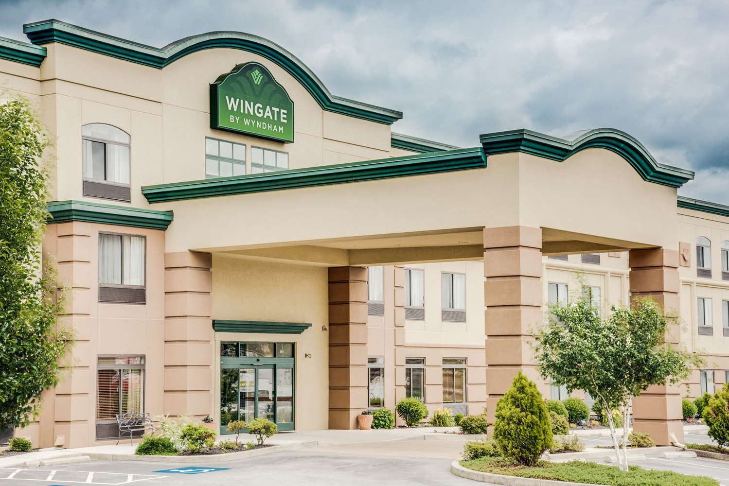 Wingate by Wyndham Hotel York, PA See Discounts