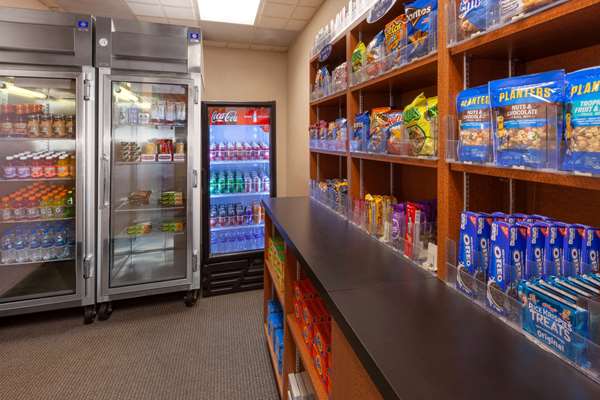  - Wingate by Wyndham Erie - I-90, Exit 24