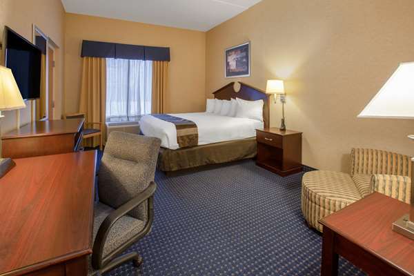  - Wingate by Wyndham Erie - I-90, Exit 24