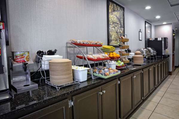  - Wingate by Wyndham Airport Savannah - I-95, Exit 104