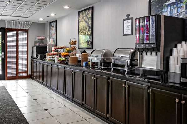  - Wingate by Wyndham Airport Savannah - I-95, Exit 104