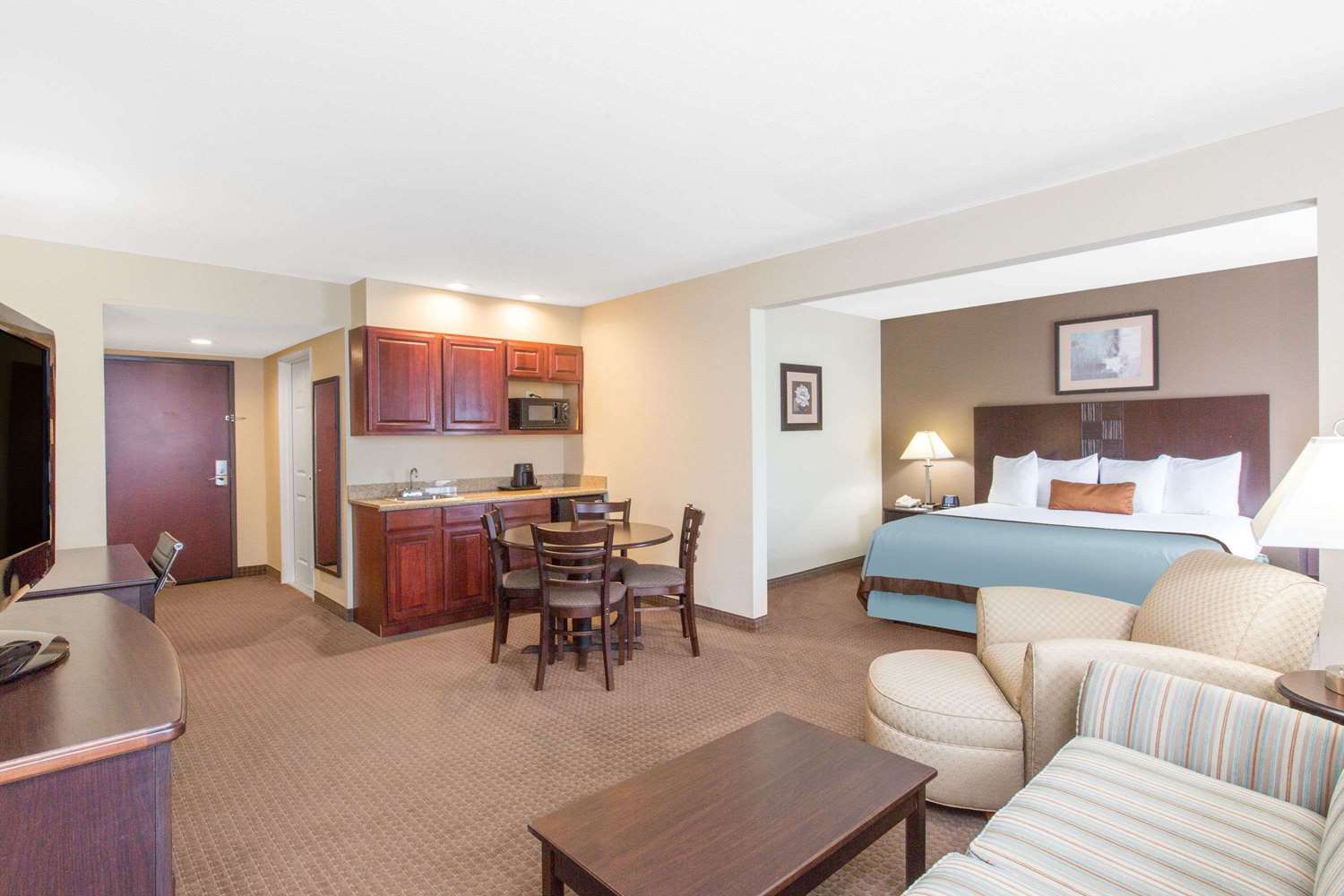 Wingate by Wyndham Hotel Southport, NC See Discounts