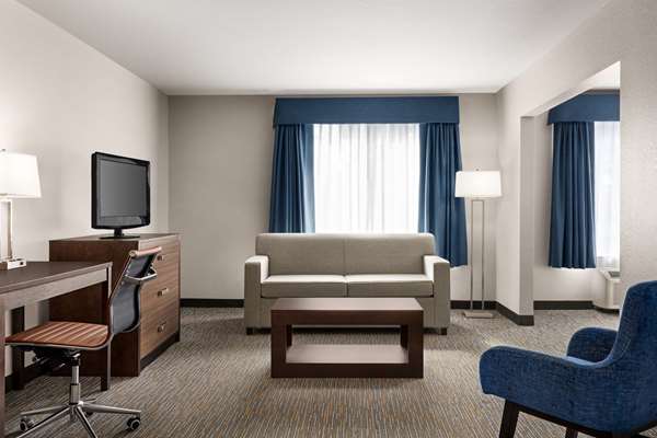  - Wingate by Wyndham Hotel Southport