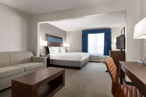  - Wingate by Wyndham Hotel Southport