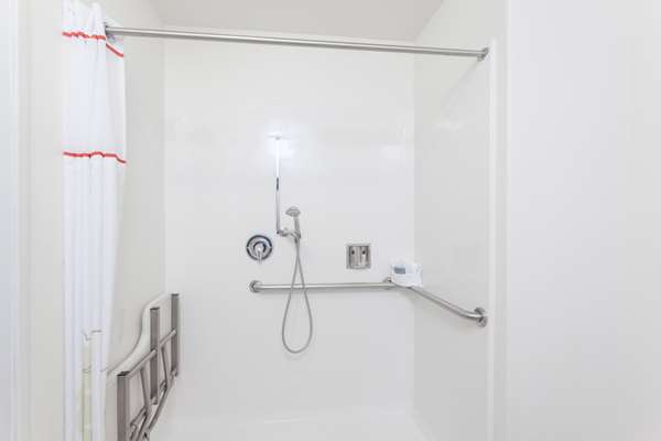  - Hawthorn Suites by Wyndham Victorville - I-15, Exit 147