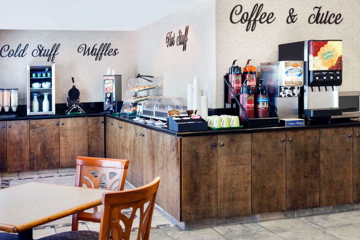 Hawthorn Suites by Wyndham Gold River Rancho Cordova, CA See Discounts