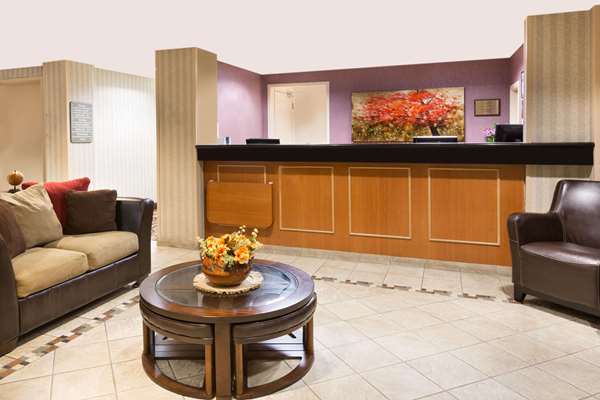  - Hawthorn Suites by Wyndham Gold River Rancho Cordova