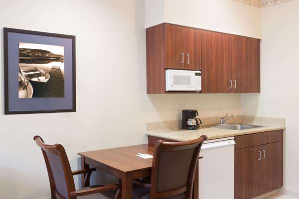 Suite - Hawthorn Suites by Wyndham Gold River Rancho Cordova