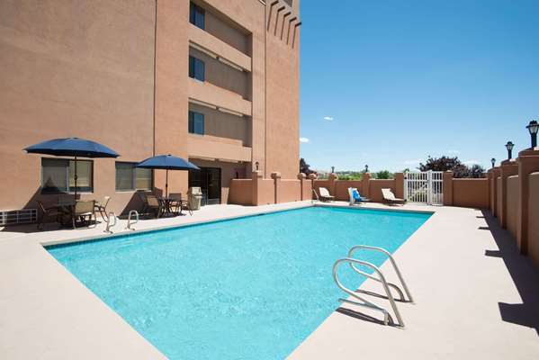 Pool - Hawthorn Suites by Wyndham Albuquerque - I-25, Exit 222