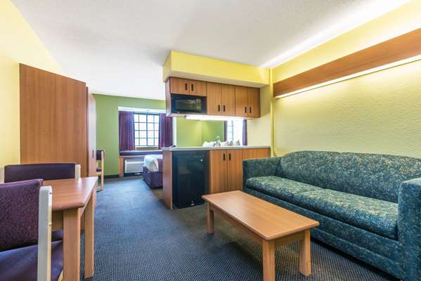 Suite - Microtel Inn & Suites by Wyndham Auburn - I-85, Exit 51