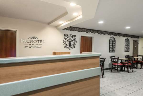  - Microtel Inn & Suites by Wyndham Auburn - I-85, Exit 51