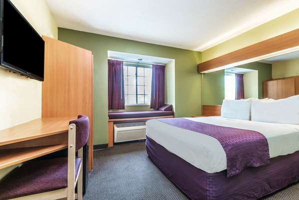  - Microtel Inn & Suites by Wyndham Auburn - I-85, Exit 51