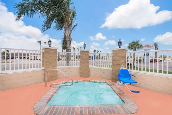 Pool - Microtel Inn by Wyndham Aransas Pass