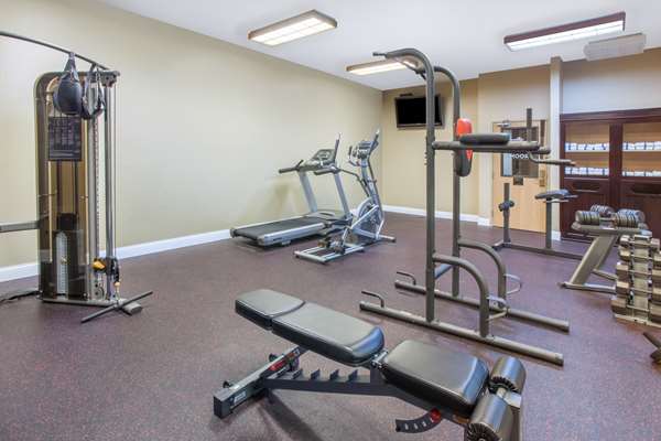 Fitness/ Exercise Room - Hawthorn Suites by Wyndham Bloomington - I-55 & I-74, Exit 160