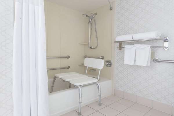  - Hawthorn Suites by Wyndham Livermore