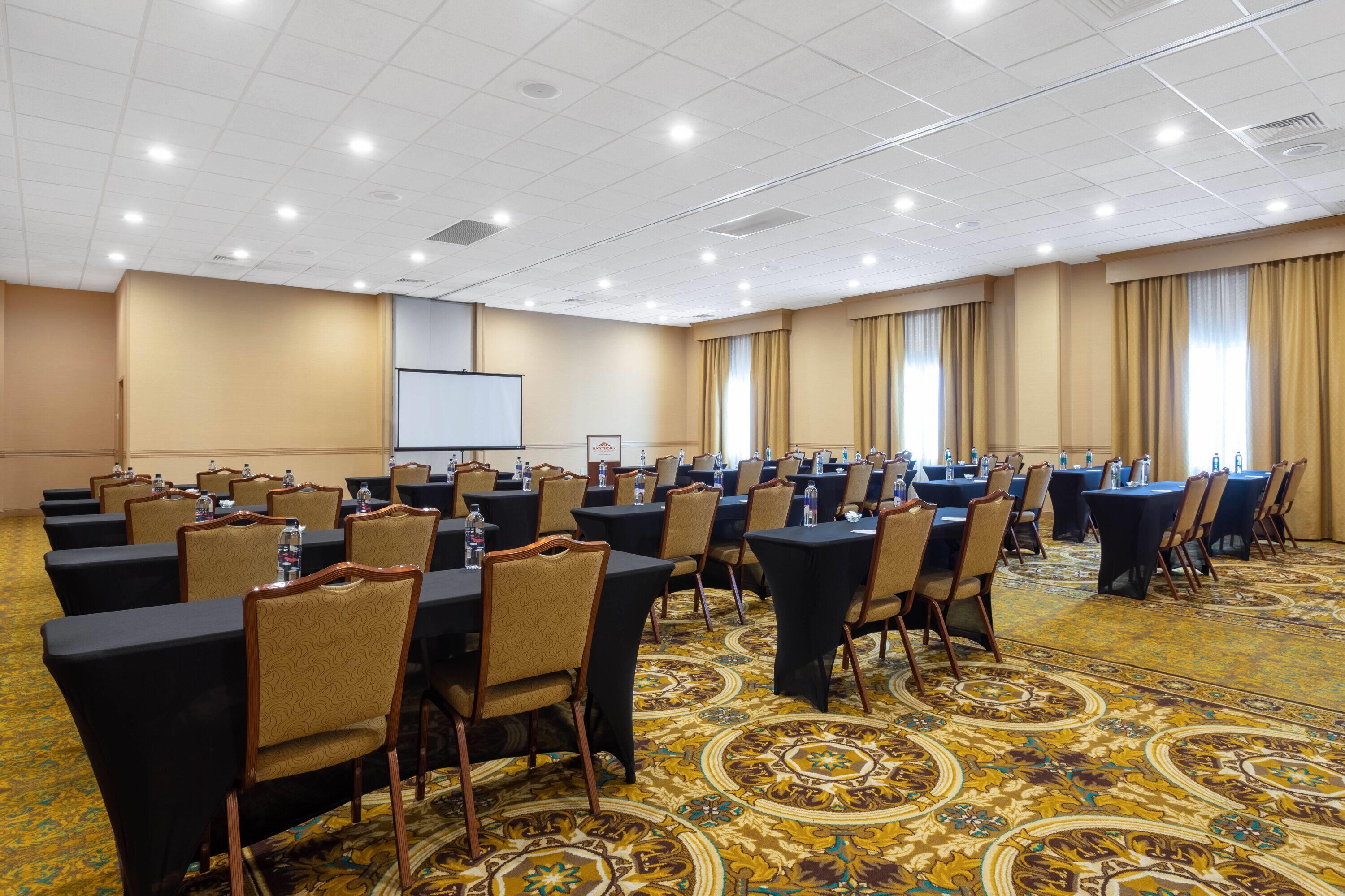 Ballroom | Hawthorn Suites by Wyndham West Palm Beach