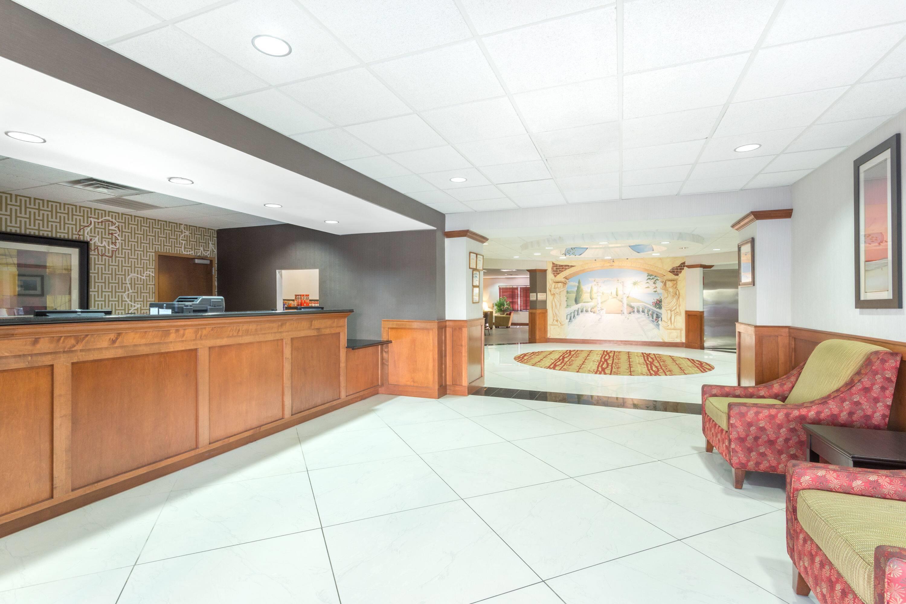 Lobby | Hawthorn Suites By Wyndham Kingsland I-95/Naval Base Area