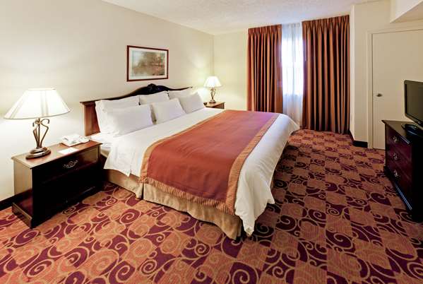  - Hawthorn Suites by Wyndham East Louisville