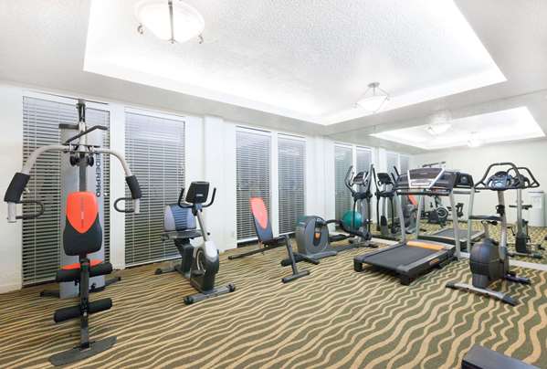 Fitness/ Exercise Room - Hawthorn Suites by Wyndham Richardson
