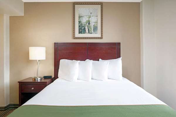 Suite - Hawthorn Suites by Wyndham Richardson