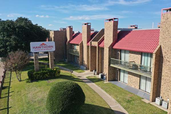 Exterior view - Hawthorn Suites by Wyndham Richardson