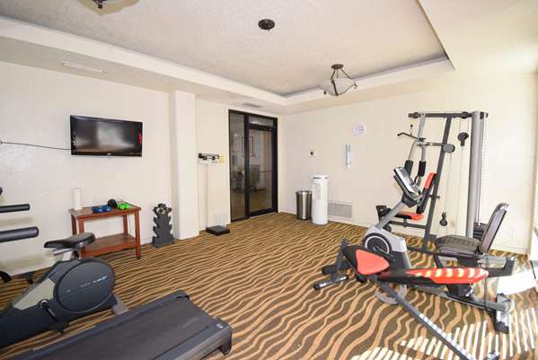 Fitness/ Exercise Room - Hawthorn Suites by Wyndham Richardson