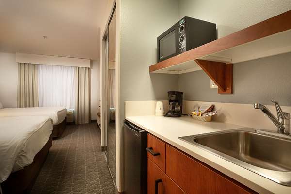  - Hawthorn Suites by Wyndham Alameda