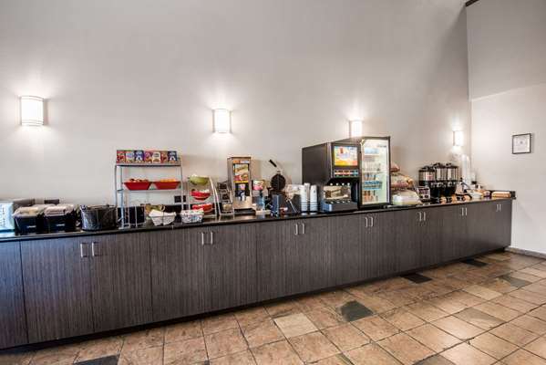  - Hawthorn Suites by Wyndham Henderson