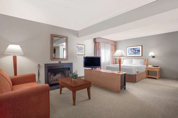 Suite - Hawthorn Suites by Wyndham Kent