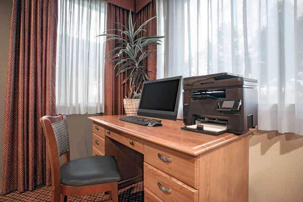 Conference Area - Hawthorn Suites by Wyndham Kent