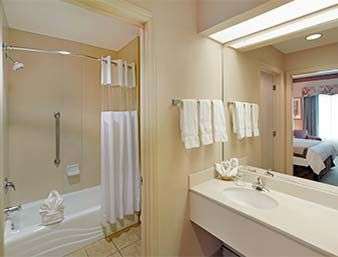  - Hawthorn Suites by Wyndham Lake Buena Vista - I-4, Exit 68