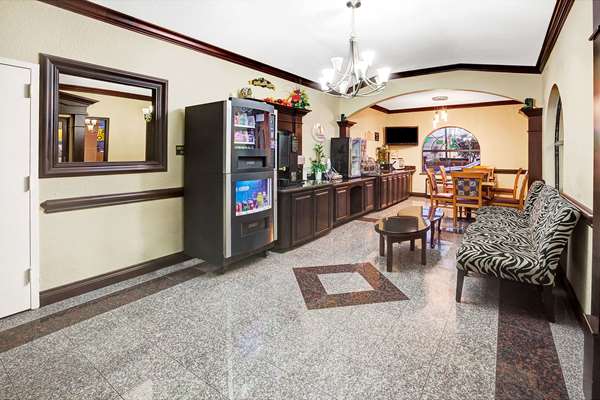  - Super 8 Motel Hobby Airport South Houston