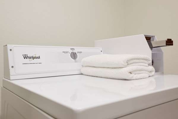 Amenities - Super 8 East Garland- I-30, Exit 60