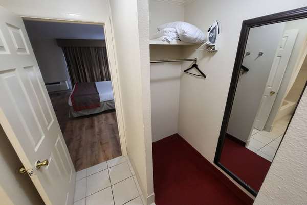  - Ramada Inn Houston