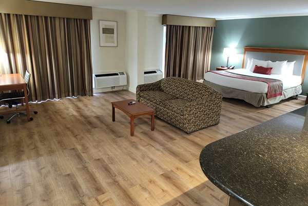  - Ramada Inn Houston