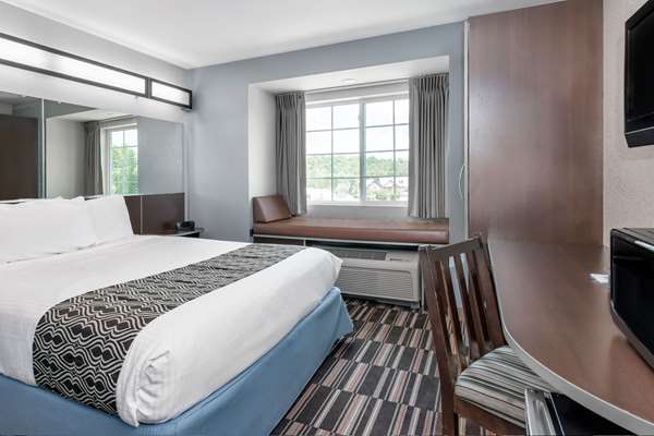  - Microtel Inn by Wyndham Hoover - I-459, Exits 13 & 13A
