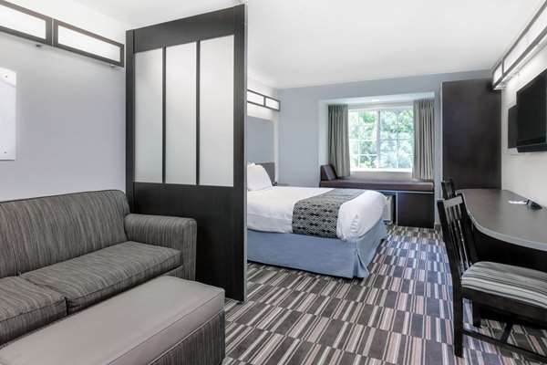 Suite - Microtel Inn by Wyndham Hoover - I-459, Exits 13 & 13A