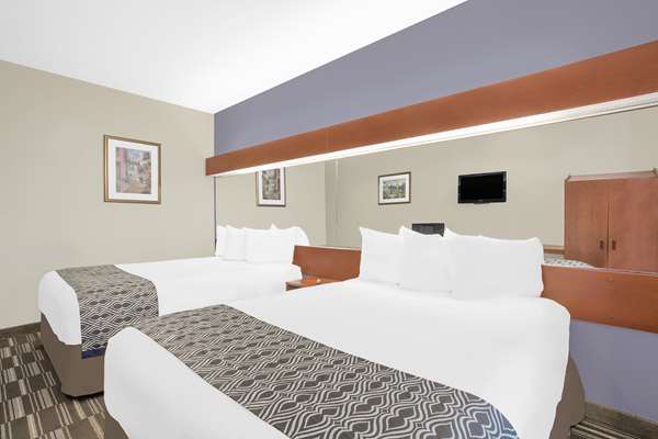  - Microtel Inn & Suites by Wyndham Bentonville - I-49, Exit 85