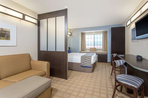 Suite - Microtel Inn & Suites by Wyndham Klamath Falls