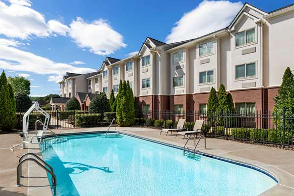 Pool - Microtel Inn by Wyndham Woodstock - I-575, Exit 7