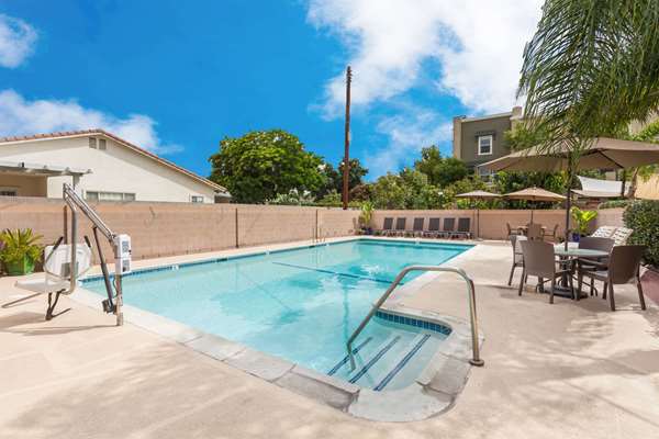 Pool - Days Inn & Suites Garden Grove