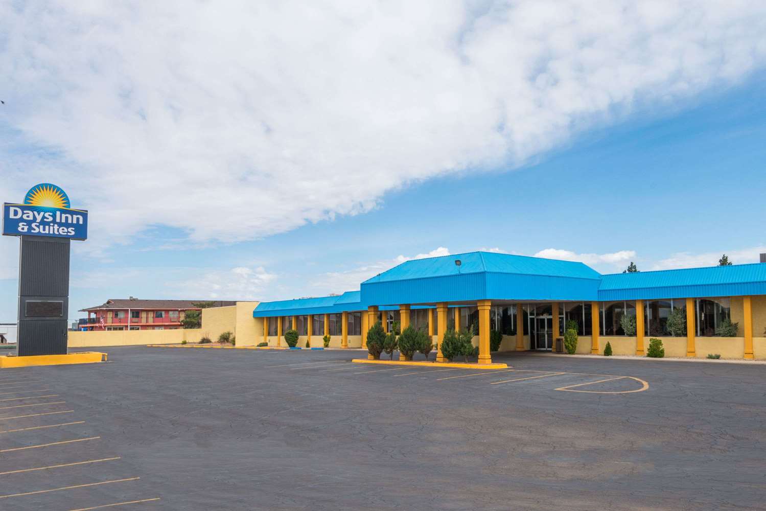 Days Inn & Suites Clovis, NM See Discounts