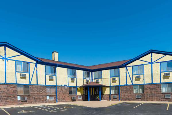 Exterior view - Knights Inn Ferguson - I-270, Exits 30A & 30