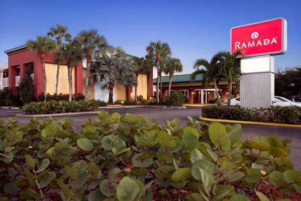 Exterior view - Ramada Inn Naples