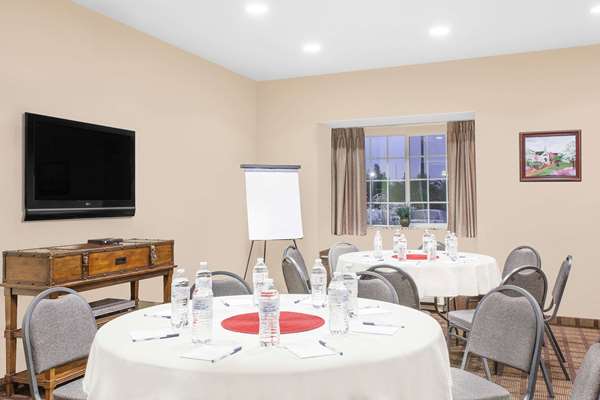 - Microtel Inn by Wyndham Conway - I-40, Exit 125