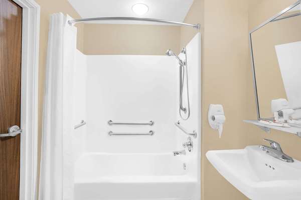  - Microtel Inn by Wyndham Conway - I-40, Exit 125