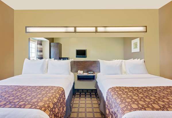  - Microtel Inn & Suites by Wyndham Perry - I-75, Exit 134